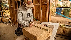 Hempitecture - HempWool-is-easy-and-safe-to-work-with