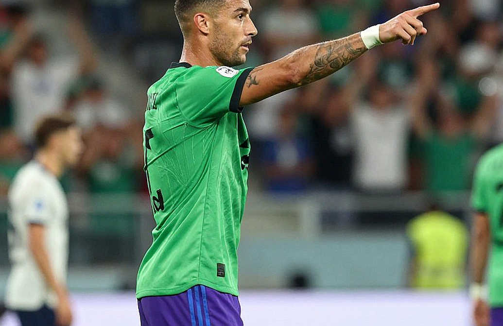 A Ladder of Victory or a Bridge of Illusion: The Real Face of Tokyo Verdy's First Win A Ladder of Victory or a Bridge of Illusion: The Real Face of Tokyo Verdy's First Win