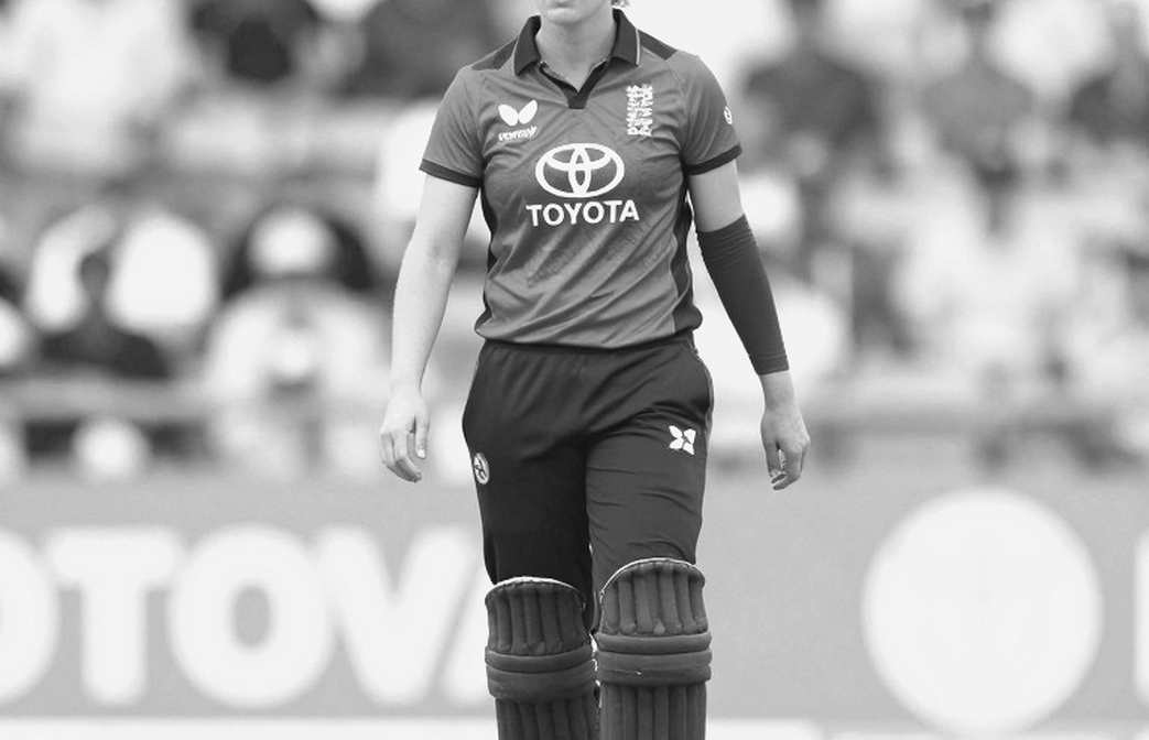 दो मैच, दो प्रतियोगिताएँ, एक बोर्ड: मेगन शट के निलंबन की असली कहानी WBBL के पहले दिन में है